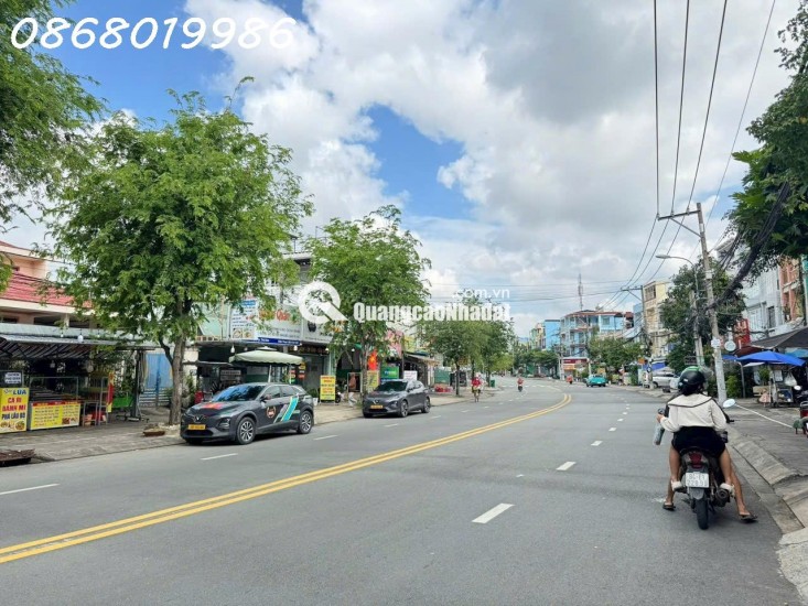 Bán nhà khu phố ẩm thực Man Thiện -4.7 tỷ- 63M2 - 2 Tầng Hoàn Công Đủ