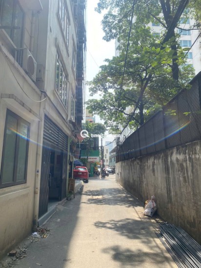 Nhà Nghĩa Tân, Cầu Giấy, DT 96m, 3 tầng , mặt. tiền. 10 mét,  thuận tiện kinh doanh.