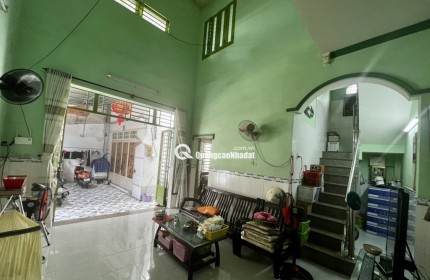 NHÀ BÁN SÁT CHỢ THỦ ĐỨC