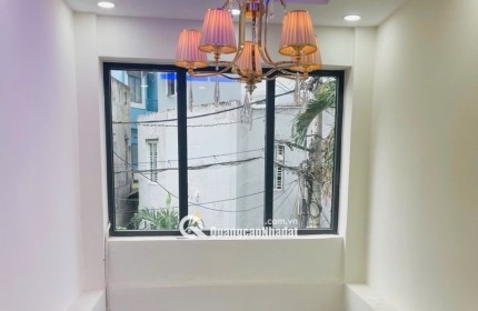 PHÚ NHUẬN – HẺM XE TẢI - 5 TẦNG - 32.7M2 - 6.5 TỶ Huỳnh văn bánh Phường 11 Quận Phú Nhuận