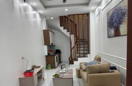 Bán nhà Xuân Đỉnh 40m, 5 tầng, oto đỗ cửa, tặng full nội thất!