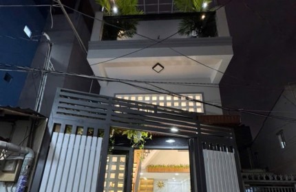 BÀ HOM - QUẬN 6 - DT 34m2 (3,7x10m) 3 TẦNG - KHU VỰC ĐẦY ĐỦ TIỆN ÍCH - CHỈ HƠN 4 TỶ XÍU