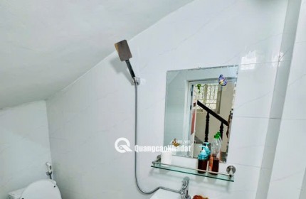 Nhà đẹp Giang Cao - Lô góc - 2 mặt ô tô - dòng tiền 15TR/tháng - 30x4T - 4,89 tỷ