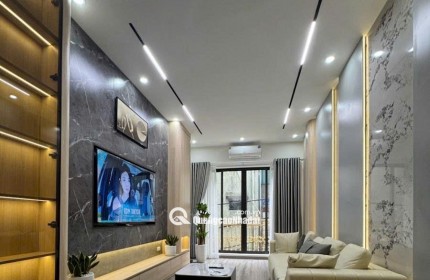 GấpCần bán nhà Dốc Thọ Lão 31m2 6 tầng full nội thất - Cách phố Lò Đúc vài bước chân - Giá nhỉnh 7