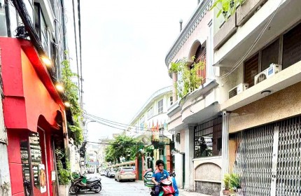 BÁN NHÀ QUẬN 3- HẺM XE HƠI 8M THÔNG- NGUYỄN ĐÌNH CHIỂU- 4M x 19M- 3 TẦNG SƠN SỬA XÂY MỚI: CHỈ 19 TỶ