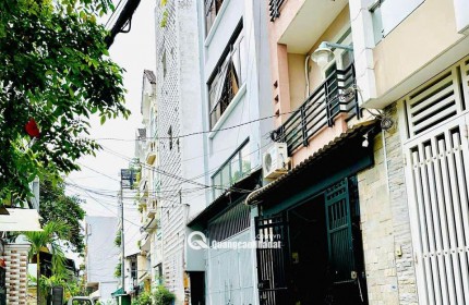 6 Tỷ nhỉnh: Nhà Quận 10 - ngay Bệnh Viện 115 - Xe hơi trong nhà 4 Tầng Ngang hơn 4m. VŨ 0933910039