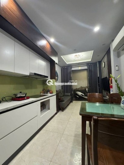 PHÂN LÔ Ô TÔ TRÁNH ĐỖ TRƯỚC CỬA - NHÀ MỚI ĐẸP DÂN XÂY - TẶNG FULL NỘI THẤT ĐẸP KHÁCH CHỈ CẦN XÁCH VALI VÀO Ở _ 5 TẦNG – 30M2 – 8,5 TỶ