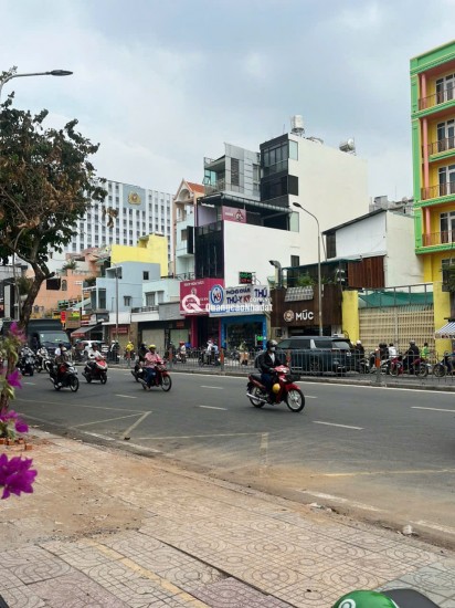 Chính Chủ Bán Mặt Tiền Nguyễn Văn Thủ, P.Đa Kao, Q.1. DT: (3.86 x 15.6m), Giá Chỉ 40 Tỷ. Liên Hệ: 0911.160.692