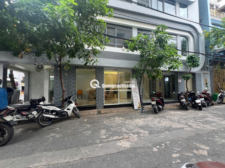 Chính Chủ Bán Mặt Tiền Ni Sư Huỳnh Liên, P.10, Q.Tân Bình. DT: (4 x 14m), Giá Chỉ 15 Tỷ. Liên Hệ: O911.16O.692