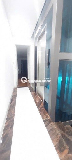 Siêu phẩm Tây Hồ 54m, 5 tầng thang máy, oto đỗ cửa đường trước nhà 5m!