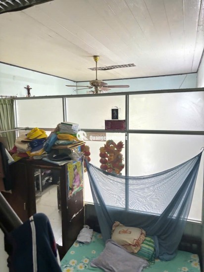 Bùi Đình Túy 72 m2,  2tầng ,  4.4 x17,  9.8 tỷ Phường 12 Bình Thạnh
Nhà cũ tiện xây mới, 3PN, 2 vệ sinh
Lh Thanh Hải 0905005058