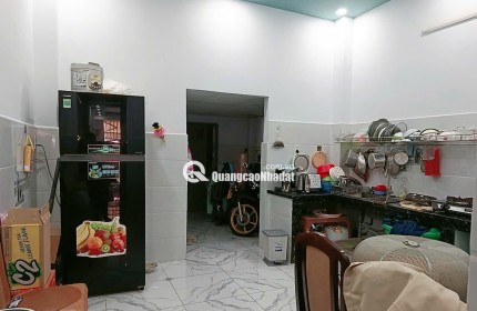MẶT TIỀN NHÀ gấp bán đường Hoàng Minh Đạo, 68m2, dài 19m Quận 8