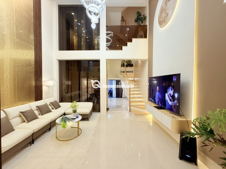 Gò Vấp nhà trong ngõ 5 tầng, 80m2, 4 phòng ngủ, sổ hồng trao tay, giá hời chỉ 9.5 tỷ - Cơ hội an cư lạc nghiệp lý tưởng!