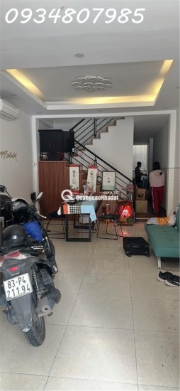 PHAN HUY ÍCH, HẺM KINH DOANH Ô TÔ QUAY ĐẦU, 70M2 NGANG 4 DÀI 18, CHỈ 7.5 TỶ,