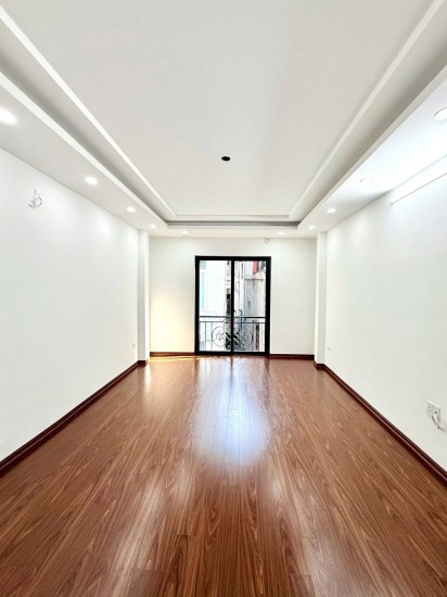 Bán nhà Trần Đại Nghĩa 5 tầng Thang máy, ô tô đỗ cửa, ngõ thông kinh doanh văn phòng
