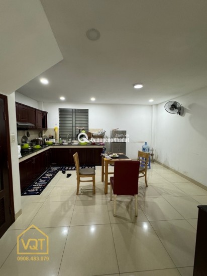  Nhà phố 5 tầng ngay Trần Thị Trọng – Tân Bình, sát chợ Tân Trụ – tiện ích bủa vây  