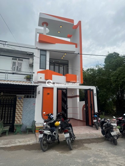 HOTNHÀ BÌNH CHÁNH 1 TRỆT 1 LẦU- SHR- GIÁ 1TỶ199