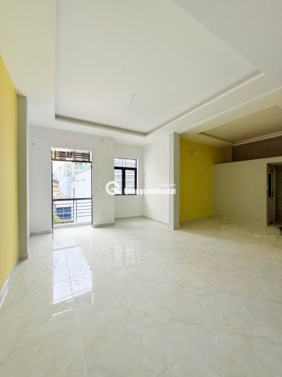  CHÍNH CHỦ Gửi   - VỊ TRÍ VÀNG – NGAY TTTM  – 52M2 - NỞ HẬU TÀI LỘC - HXH - NHỈNH 4