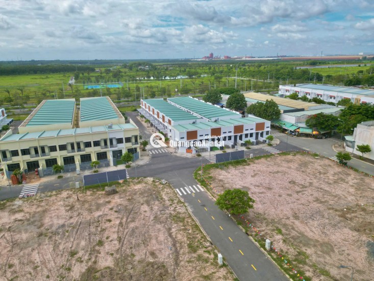 Sở hữu Nhà phố  1 TRỆT 1 LẦU ngay KCN Phước Đông, chỉ từ 579Tr