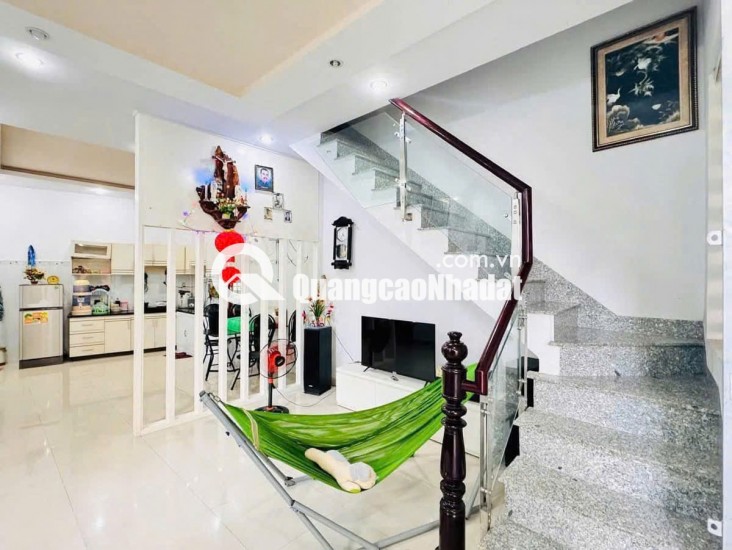 Nhà Mới 2 Tầng Gần Biển – Giá Chỉ 2 Tỷ 950 . diện tích 52m² Ngang 5.2m