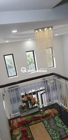 [ HOT] ĐỘC NHẤT TẠI Q7– NHÀ HẺM CÁCH MẶT TIỀN VÀI CĂN – ĐƯỜNG XE HƠI THẲNG TỚI NHÀ  – GIÁP CÁC TRUNG TÂM Q1, Q4, NHÀ BÈ. NHÀ CỰC ĐẸP 5 TẦNG CÓ THỂ VÀO Ở LUÔN  – CHÍNH CHỦ – SỔ HỒNG VUÔNG A4 – CHỈ NHỈNH  8 TỶ