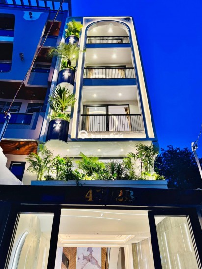 BÁN GẤP NHÀ PHỐ  4PN, 5WC, GIÁ CHỈ 7 TỶ/CĂN, VỊ TRÍ ĐẮC ĐỊA, TIỆN ÍCH ĐẦY ĐỦ