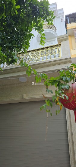 NHÀ ĐẸP – Ở LUÔN – VỊ TRÍ ĐẮC ĐỊA – SÁT CHỢ, GẦN PHỐ NGÔ GIA TỰ , 72M2, 4 TẦNG, 14.8 TỶ