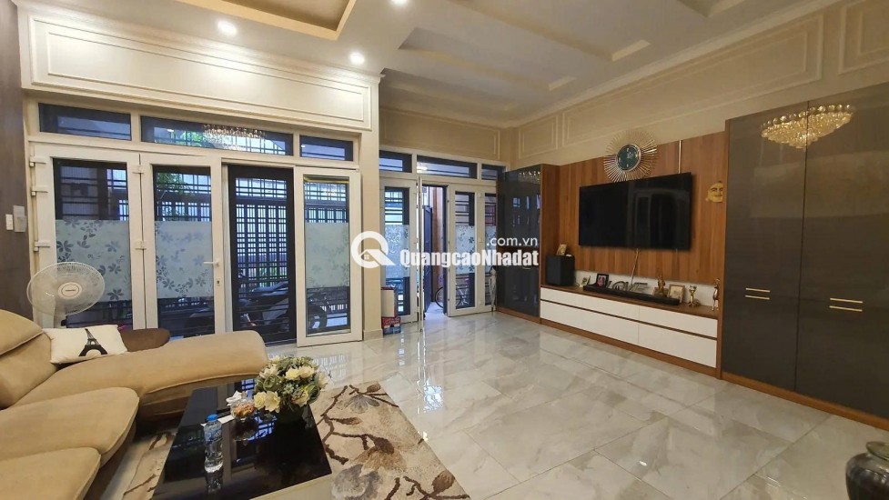 114m2 ngang 6.5m, hẻm thông Hai Bà Trưng, Q1, 4 tầng SHR, giá 28.5 tỷ, đầu tư kinh doanh hiếm