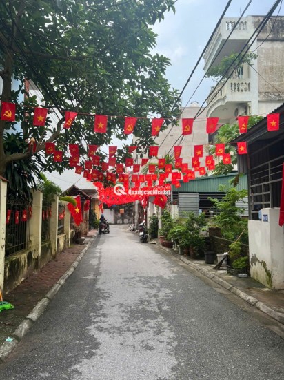CỰC HIẾM -  ĐẤT ĐẸP - BẮC CẦU - NGỌC THỤY - OTO VÀO NHÀ - KINH DOANH - 5TY4- NHANH CÒN CHẬM HẾT - SỔ ĐỎ CHÍNH CHỦ