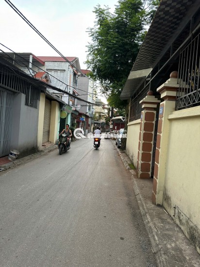CỰC HIẾM -  ĐẤT ĐẸP - BẮC CẦU - NGỌC THỤY - OTO VÀO NHÀ - KINH DOANH - 5TY4- NHANH CÒN CHẬM HẾT - SỔ ĐỎ CHÍNH CHỦ