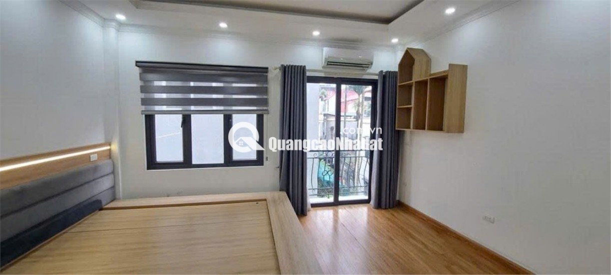 Bán nhà ngõ 564 Nguyen văn Cừ, Bồ Đề,35m 5T  oto ,KD, 7,6 tỷ .