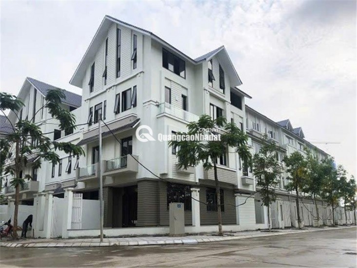 Bán biệt thự nhà vườn cao cấp- vườn hoa trức nhà, sát tổ hợp chung cư An Bình-KĐT Lê Trọng Tấn