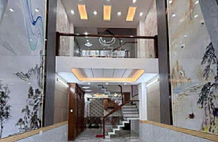 Hẻm oto 5 tầng BTCT,  gần mặt tiền, sạch sẽ