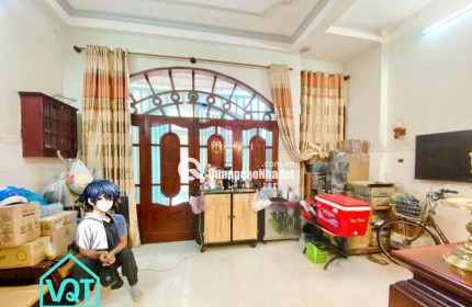  NHÀ PHỐ 2 TẦNG – BTCT KIÊN CỐ – GÒ VẤP   DT: 53m² (5.6 x 9.5) – sổ vuông  Trị: 5.68 tỷ (TL)