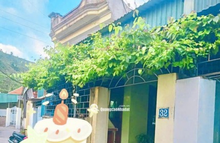 Bán gấp nhà 2 tầng kiên cố – ô tô đỗ cửa