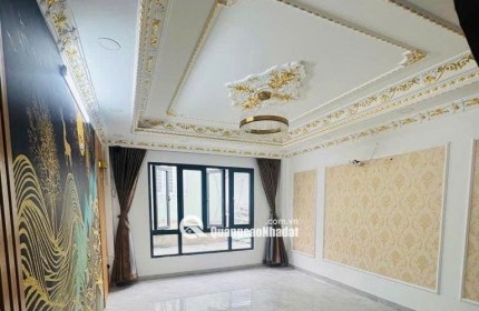 Lô góc mặt tiền kinh doanh nhánh Nguyễn Anh Thủ - cưc kì ngon và hiếm