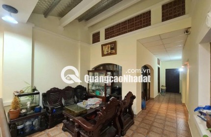 Anh tôi gửi bán gấp nhà Hẻm Xe Hơi Thành Thái, Quận 10 – 12 Tỷ – Nhà 5 Tầng Thang Máy