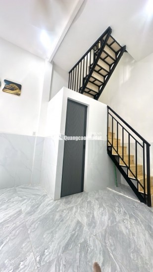 nhà mới 3 tẩng chỉ nhỉnh 2 tỷ