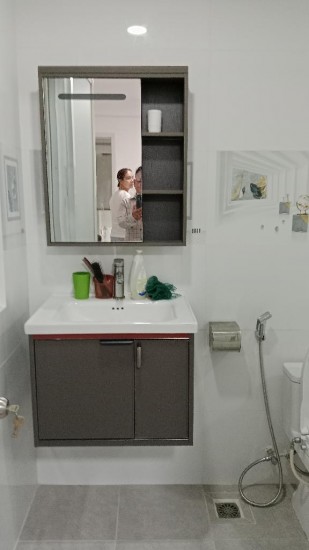 Nhà Đẹp Hẻm Xe Tải , Chủ cần bán gấp chuyển về Vinhomes