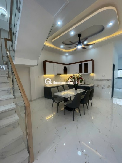 Bán nhanh căn nhà 2 tầng nằm ở Mỹ Yên - Bến Lức giá 1.9 tỷ còn thương lượng