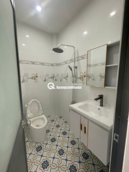 Bán nhanh căn nhà 2 tầng nằm ở Mỹ Yên - Bến Lức giá 1.9 tỷ còn thương lượng