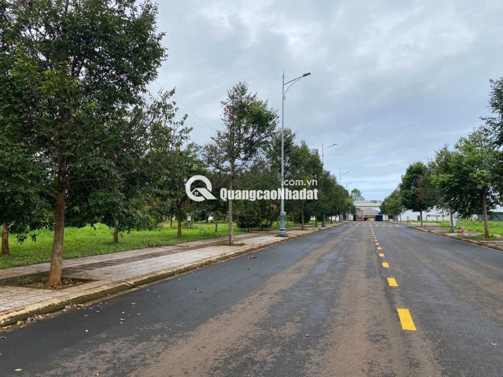 Đất nền tại KĐT Ân Phú,  sẵn sổ sang tên nhanh, vị trí đẹp view công viên giá 3,3 tỷ