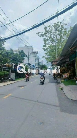 Chính chủ cần bán gấp lô đất vị trí đẹp 4 x 18m gần đường Dương Quảng Hàm, P6, Q. GV giá chỉ 8 tỷ