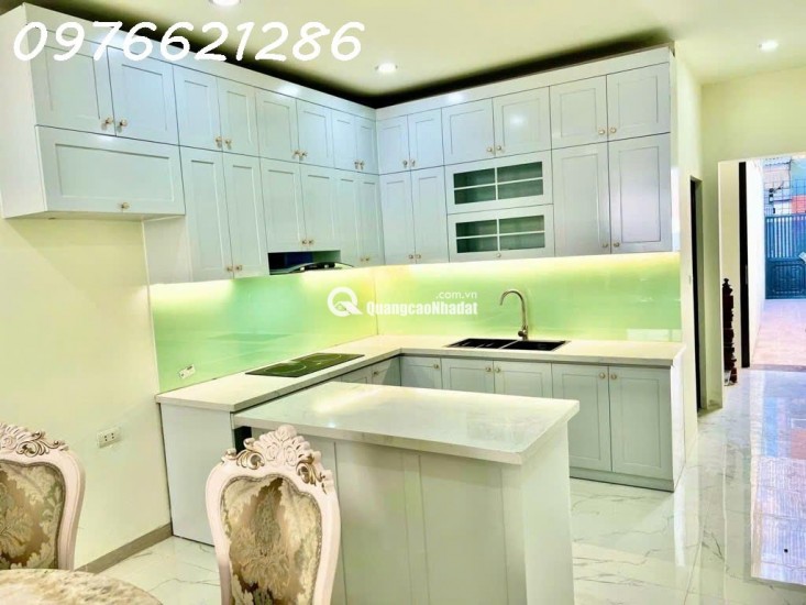 BÁN NHÀ 59M² GẦN CẦU CHUI – NGUYỄN VĂN CỪ, Ô TÔ ĐỖ CỔNG – DÂN XÂY 3 TẦNG CHẮC CHẮN, GIÁ CHỈ HƠN 6 TỶ