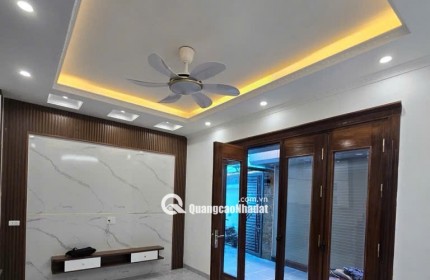 Nhà đẹp 5 tầng ô tô cách 1 nhà ra mặt phố Thuỵ Phương, Bắc Từ Liêm 33m2 giá 7.5 tỷ