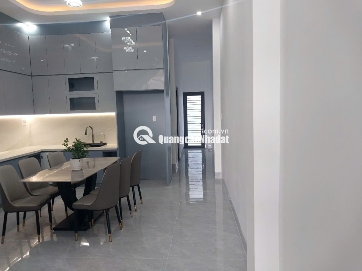 Bán nhà lô C4 đường số 2 cạnh với đường Tú Xương KĐT Tây Bắc.