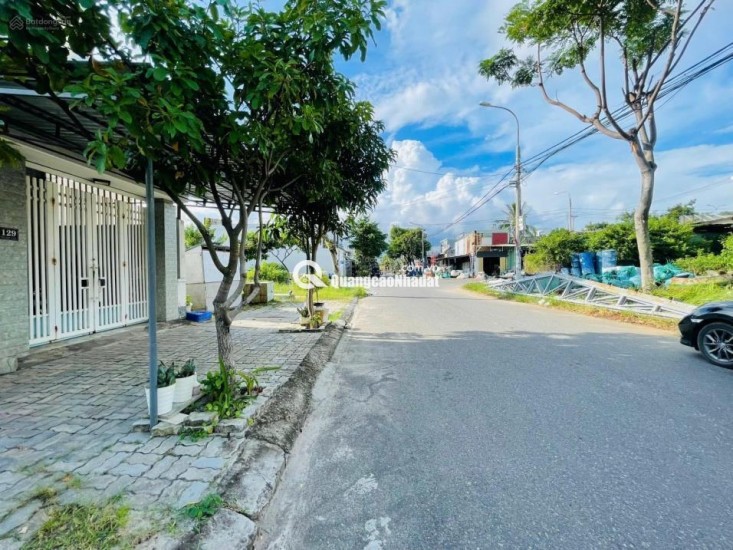 Bán đất thổ cư 105m2 đường Mai Văn Ngọc, Hòa Hiệp Nam, Liên Chiểu, Đà Nẵng. Giá 4.2 tỷ, sổ đỏ, hướng Đông Nam. LH: 0877661879