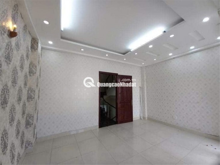 Bán nhà mặt phố Hồ Văn Long, Bình Tân. DT 60m2, 5 tầng, 7PN. Sổ hồng, giá 7.9 tỷ. LH: 0909898125