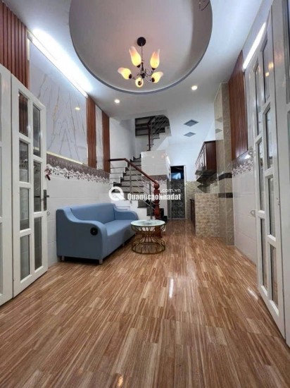 NHÀ 3 LẦU NHỎ ĐẸP – THIẾT KẾ SANG TRỌNG – HẺM XE HƠI 6M – NGAY TT THỊ TRẤN NHÀ BÈ – HUỲNH TẤN PHÁT - GIÁ 2xx TỶ