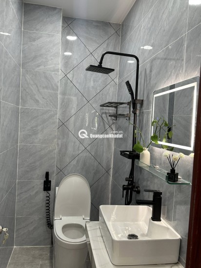 Bán nhà đẹp hẻm 6m Đường Số 20, P. Bình Hưng Hòa A, Bình Tân, 2 lầu, giá tốt